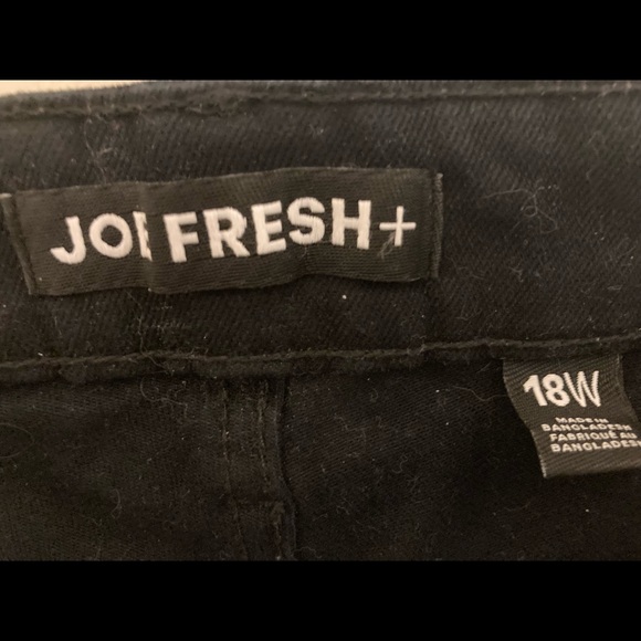 Joe Fresh Black Jean Shorts - Picture 4 of 5